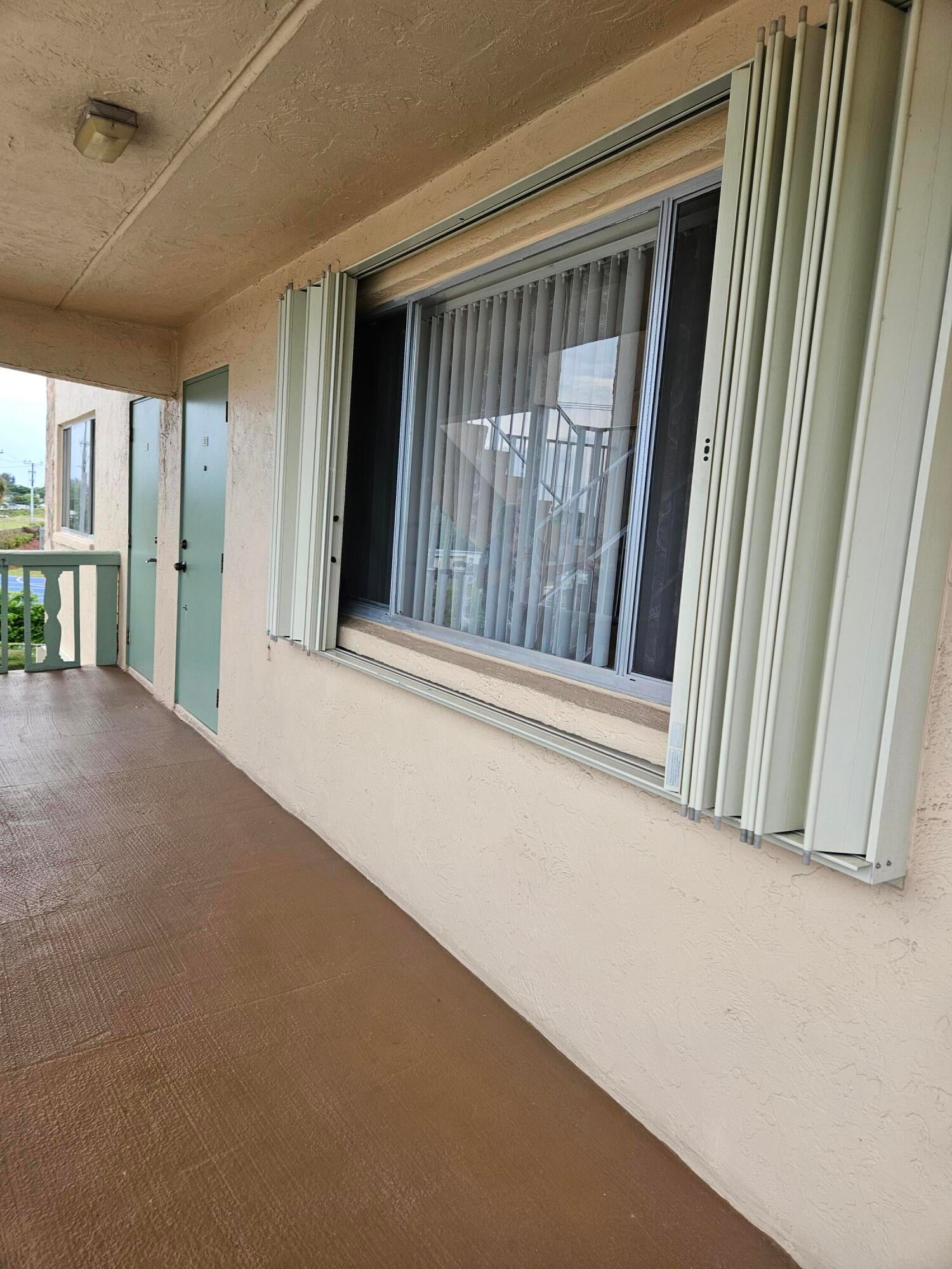 Unit 302 photo 2
