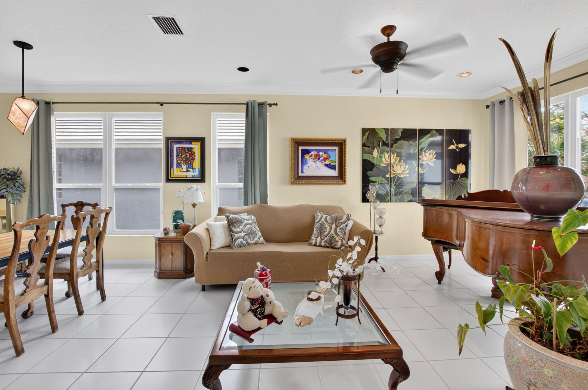 Residence photo 8