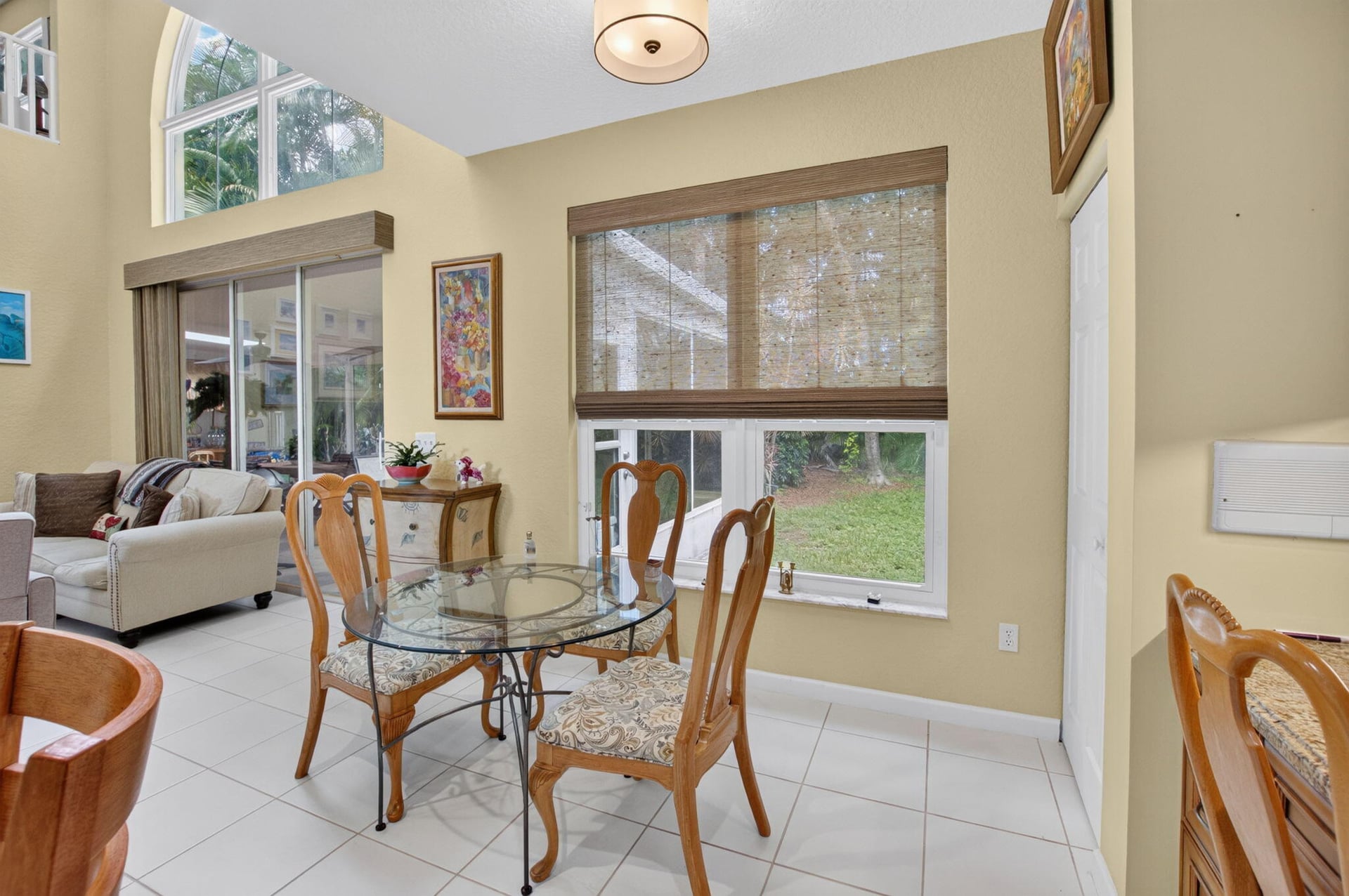 Residence photo 22