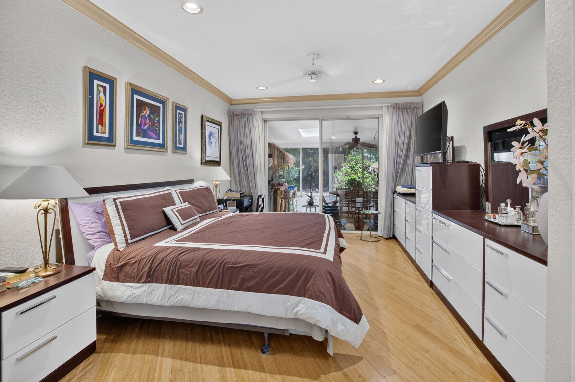 Residence photo 29