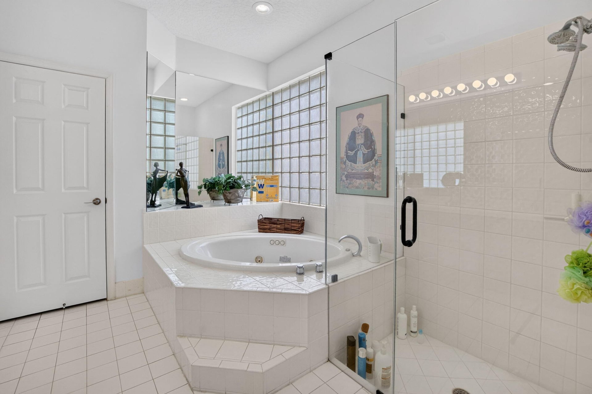 Residence photo 33