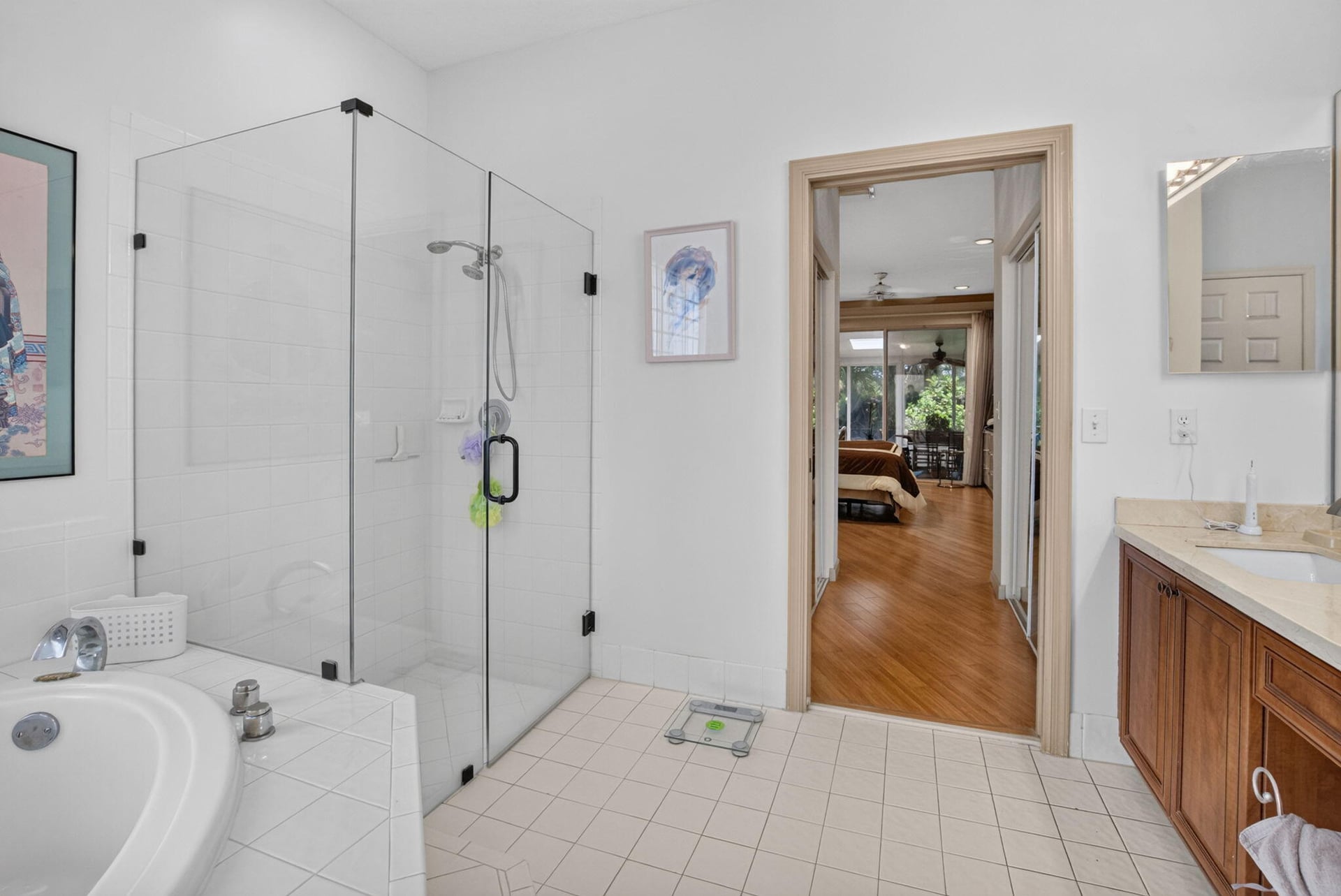 Residence photo 35
