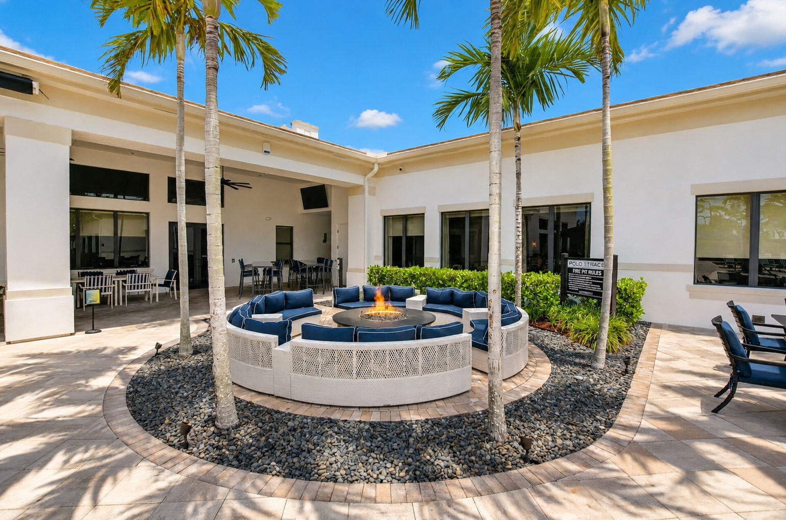 Residence photo 65