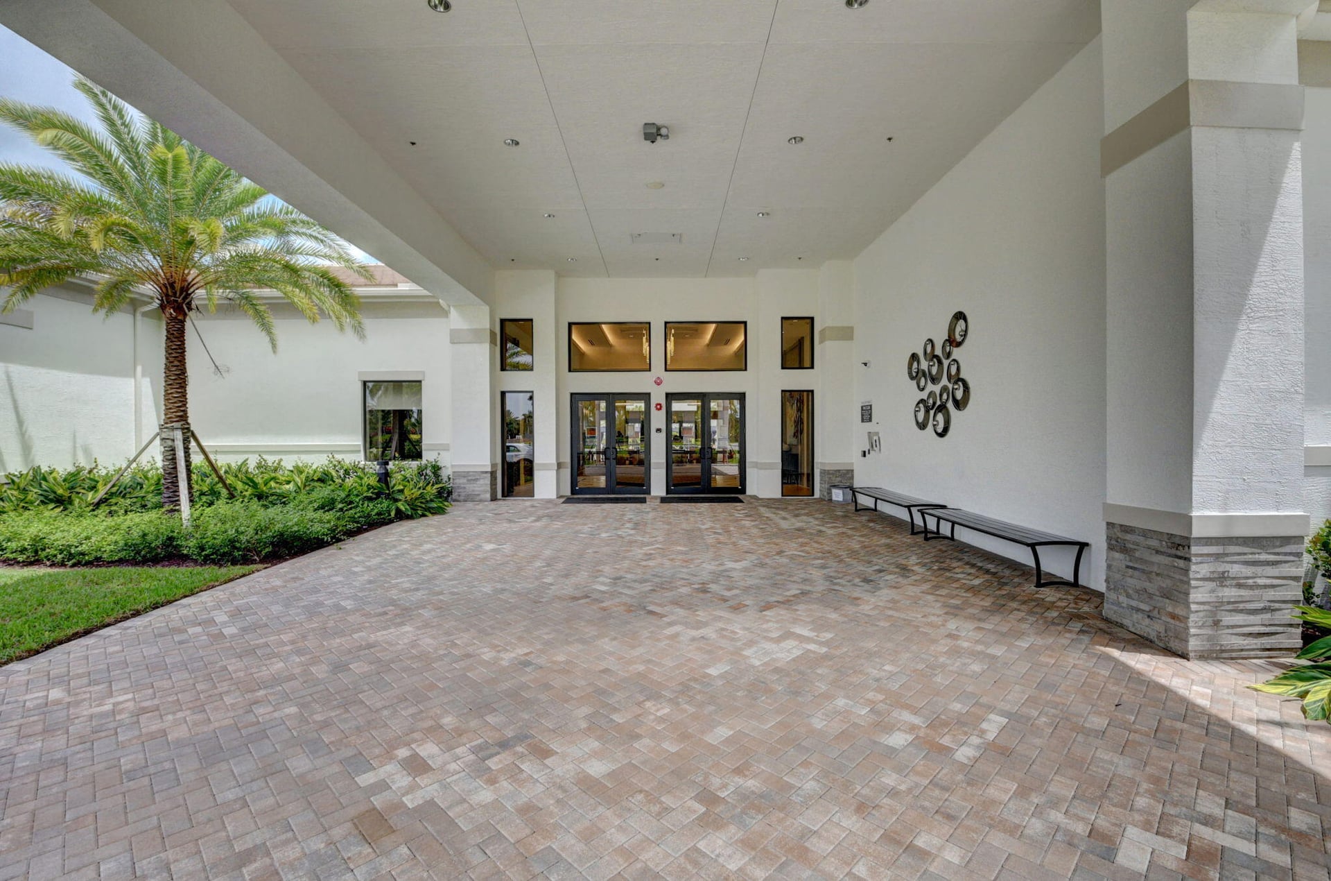 Residence photo 84
