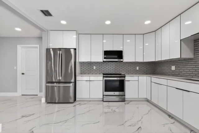 Residence photo 14