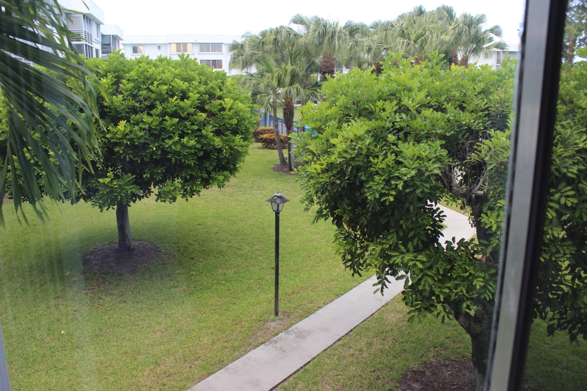Unit 218 photo 8