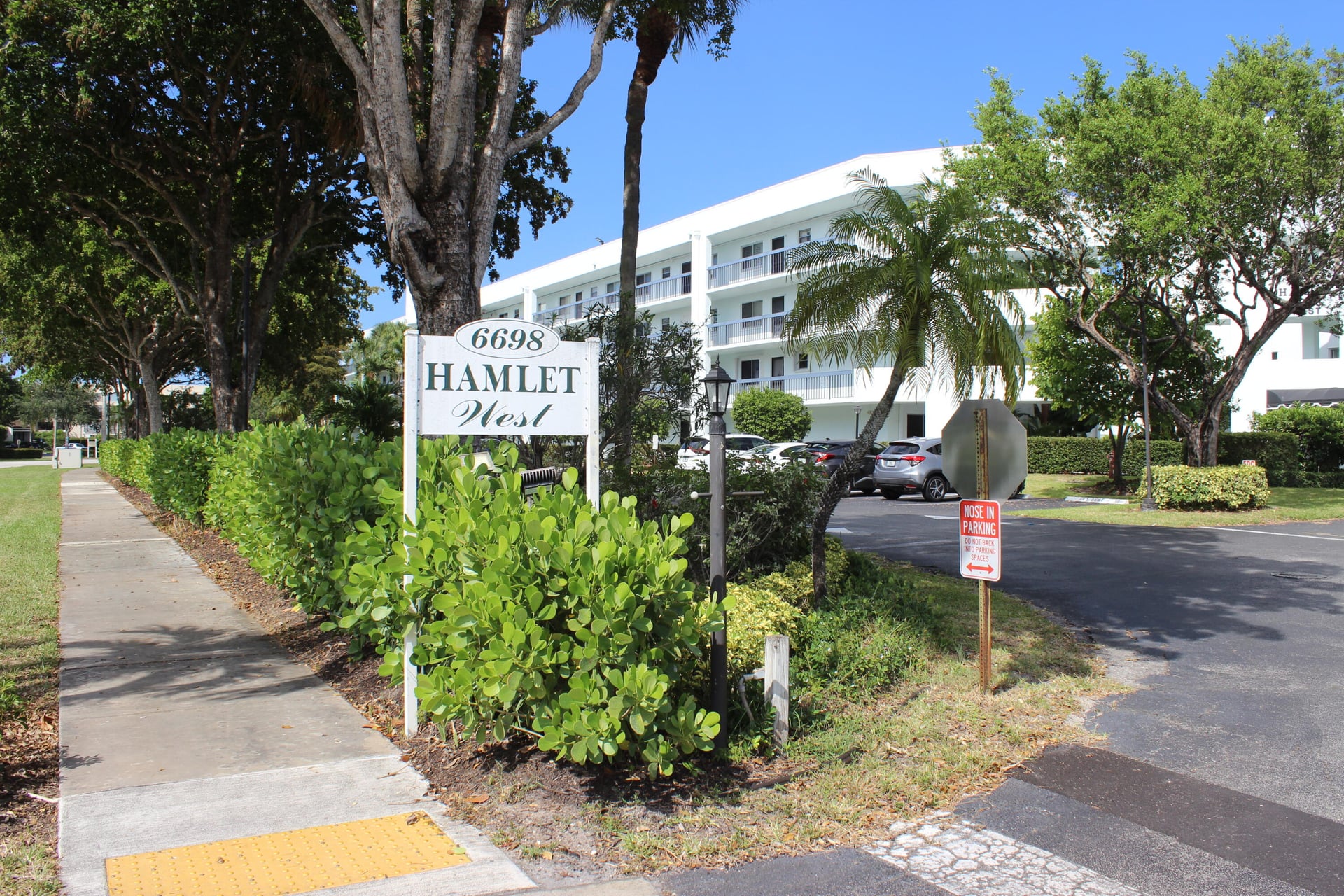 Unit 218 photo 24