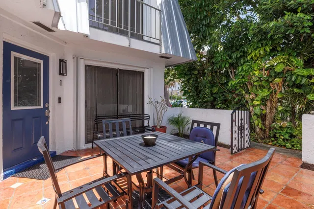 Singer Island Unit 1 photo 2