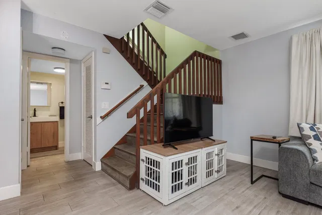 Singer Island Unit 1 photo 13
