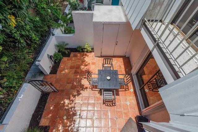 Singer Island Unit 1 photo 17