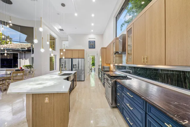 Seasons Residence photo 15