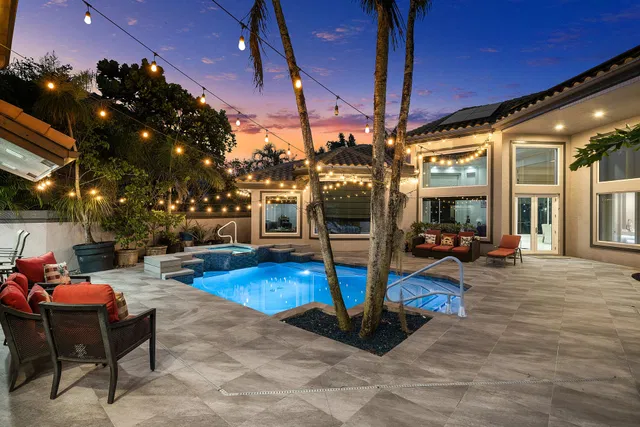 Seasons Residence photo 52