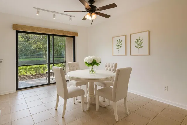Unit 106 photo 11