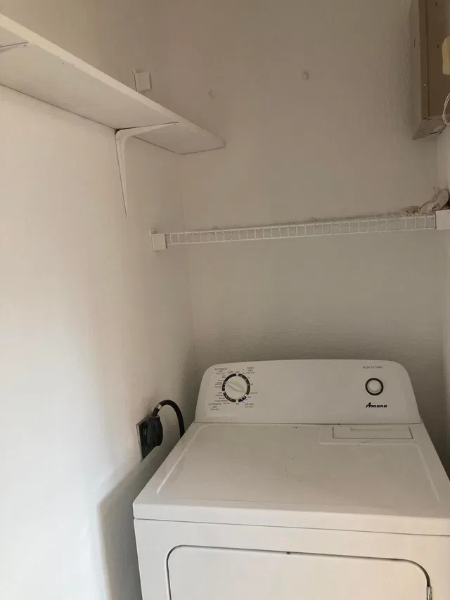 Unit 106 photo 16