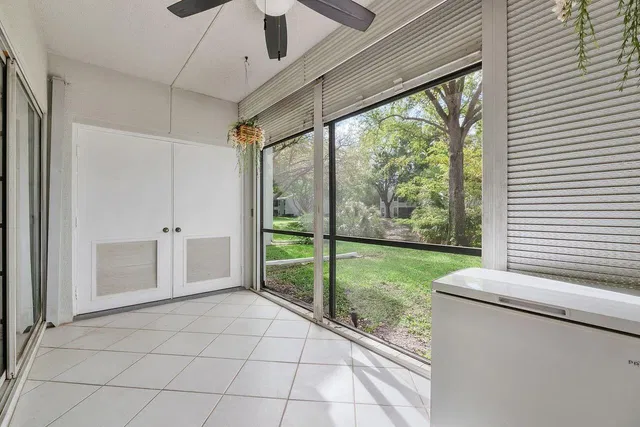 Unit 104 photo 19