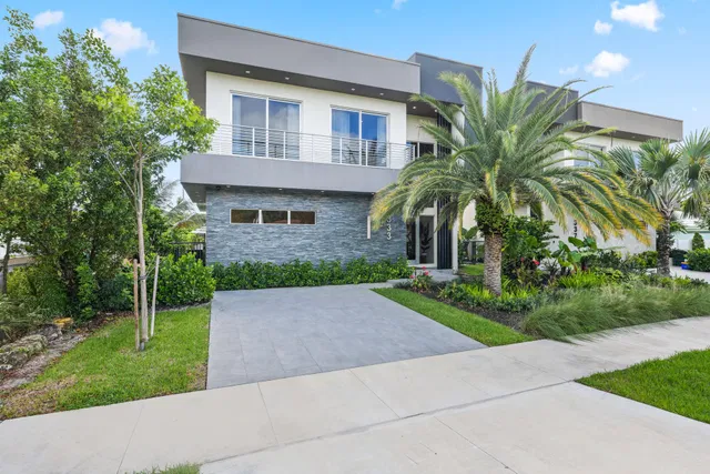 Residence photo 6