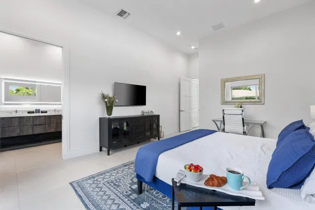 Residence photo 34