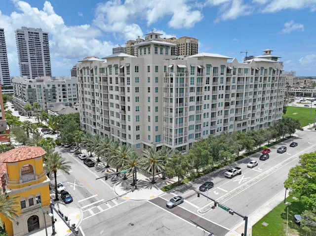 City Palms Unit 938 photo 41