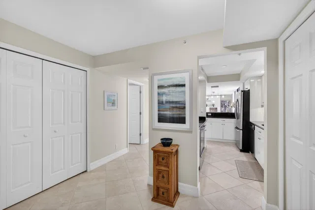 Singer Island Unit 37 H photo 6
