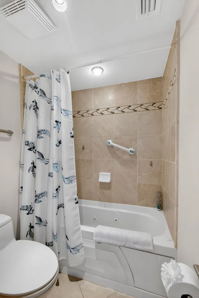 Singer Island Unit 37 H photo 29