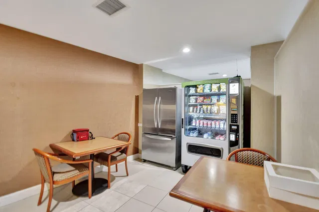 Singer Island Unit 37 H photo 53
