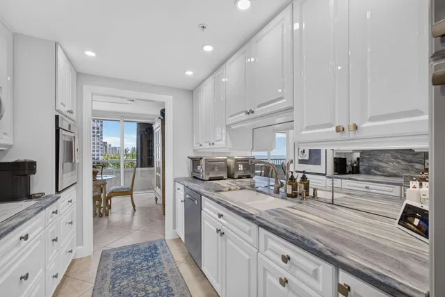 Singer Island Unit 3a photo 6