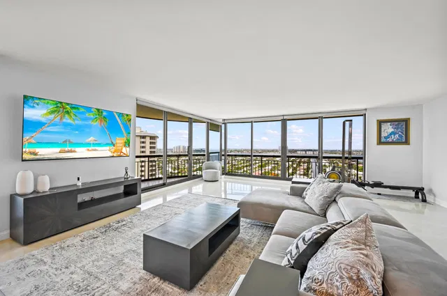 4000 N Ocean Singer Island Unit 2004 photo 6