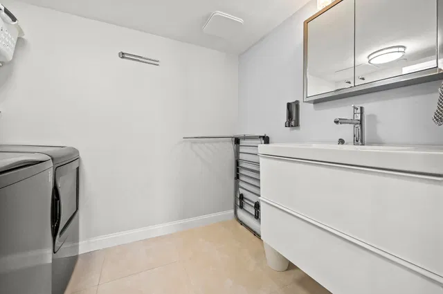 4000 N Ocean Singer Island Unit 2004 photo 29