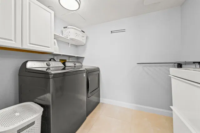 4000 N Ocean Singer Island Unit 2004 photo 30
