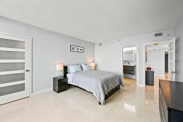 4000 N Ocean Singer Island Unit 2004 photo 34