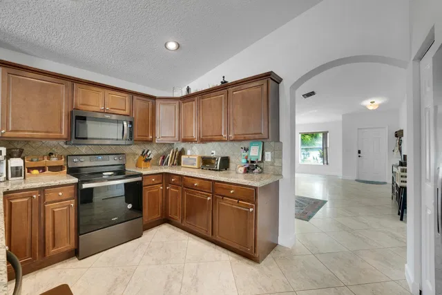 Residence photo 18
