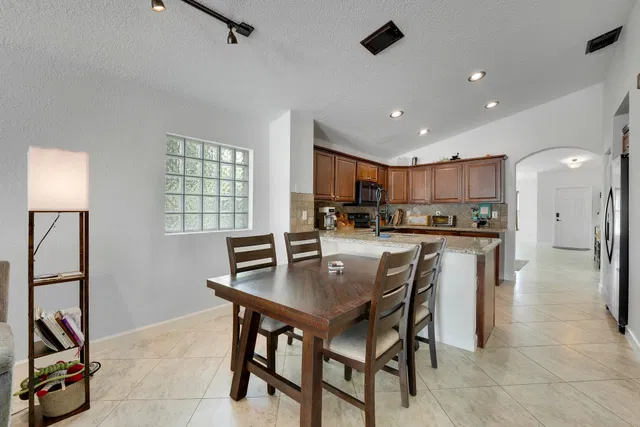 Residence photo 21
