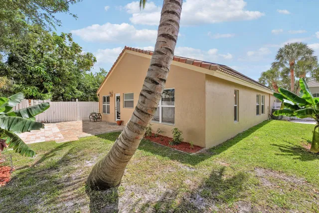 Residence photo 38