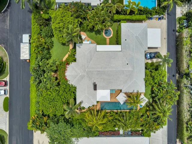 North End Palm Beach Residence photo 30