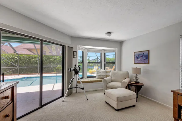 Residence photo 38