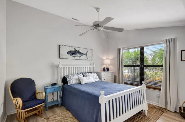 Residence photo 42