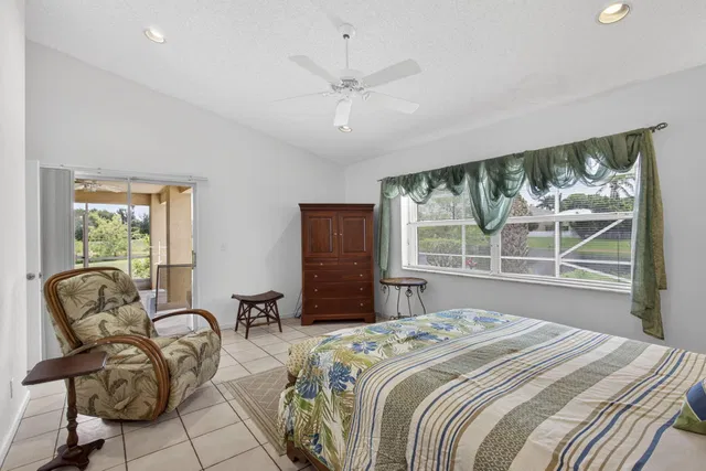  Residence photo 14