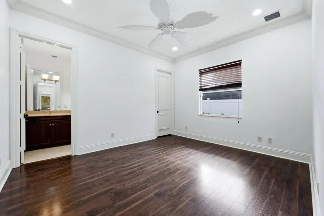 Residence photo 28