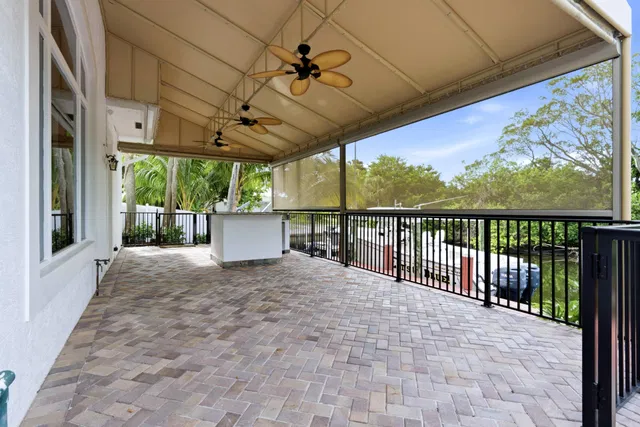 Residence photo 41