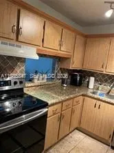 Unit 205 photo 15