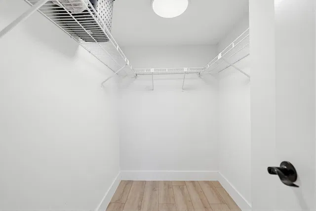 Unit 204 photo 13