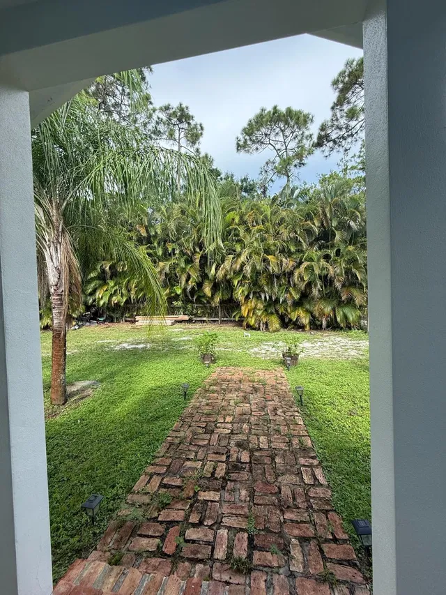 Residence photo 21