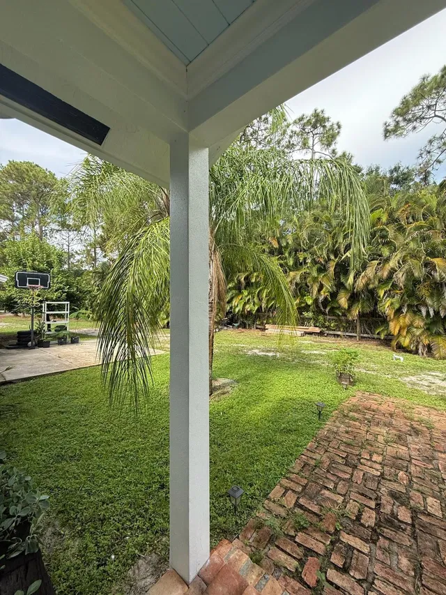 Residence photo 24