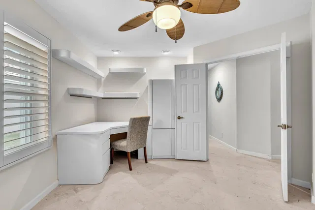 Residence photo 33
