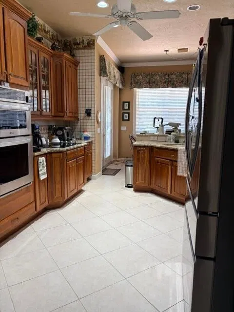 Residence photo 4