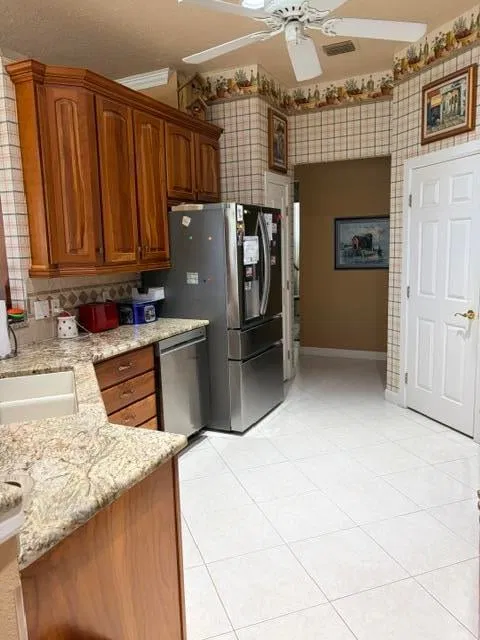 Residence photo 5