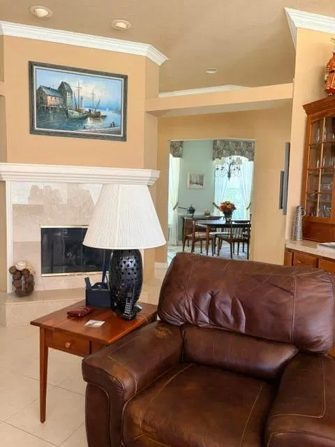 Residence photo 8
