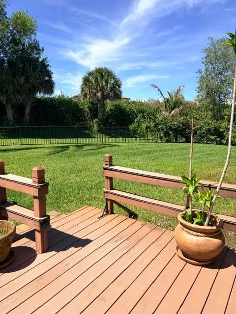Residence photo 9