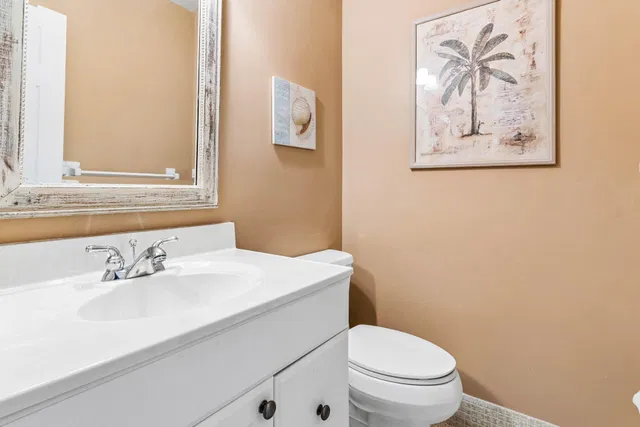 Unit 8-204 photo 14