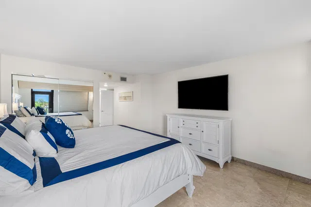 Unit 602 photo 19